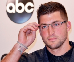 Tim Tebow Calls on Christians to Stand Up and Act at 'God's Purpose for America' Event With Dinesh D'Souza