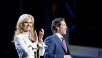 Joel Osteen Brings Seventh Annual America's Night of Hope and Generation Hope Project to San Francisco
