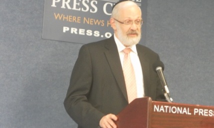 Dear Evangelicals: Some Encouragement and Advice From Your Orthodox Jewish Friends