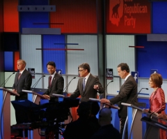 Candidates Attack Donald Trump, Hillary Clinton, in First Republican Debate