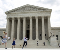 Exempt Christian Schools From Birth Control Mandate, 16 States Tell Supreme Court
