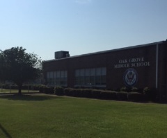 Atheists Threaten to Sue School Over Students' Prayer Board in Eighth Grade Classroom