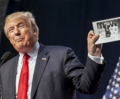 Trump Promises Christians He Will Force Macy's to Celebrate Christmas