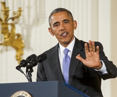 Vatican Official Unconcerned About White House Guest List Controversy