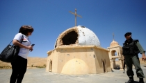 ISIS Militants Rape, Torture and Crucify 12 Christians Who Refuse to Deny Jesus Christ