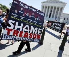 Supreme Court's Gay Marriage Ruling Must Be Rejected by States, 64 Legal Experts Say