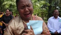 Christian Churches Demolished in Indonesia to Appease Mob of Enraged Muslims