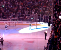 Watch What Happens When Canadians Sing the US National Anthem at a Hockey Game