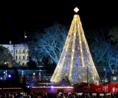 Jesus' Values Are in All Faiths, Obama Says at Christmas Tree Lighting Ceremony