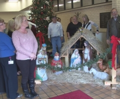 Mississippi Refuses to Take Down Nativity After Atheist Legal Threat