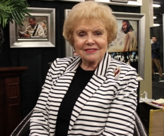 Vonette Bright, Campus Crusade for Christ Co-Founder, Dies at 89; Billy Graham Praises Her as Model for Church
