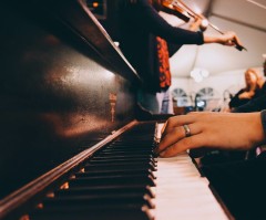 'If Jesus Is Worthy of Eternal Praise, Why Not Start Now,' Says David's Tent Worship Director