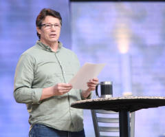 Rick Warren Dedicates Freed Prison Inmate With Double Life Sentence as Saddleback Church's Pastor of Prison Ministries