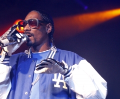 Snoop Dogg Sings Gospel Verse 'I'd Rather Have Jesus'