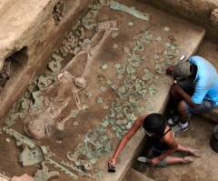 Archaeology Discovery: 4500-Y-O Rare Burial Site in Peru of Woman Suggests Gender Equality