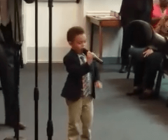 4-Y-O Awes Church by Perfectly Grooving, Singing 'This Little Light of Mine' in Viral Video