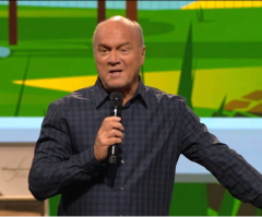 Pastor Greg Laurie Talks How to Divorce-Proof Your Marriage