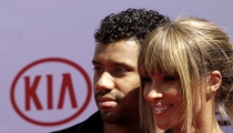 Russell Wilson Spends Memorial Day in Mexico With Ciara and Son Future