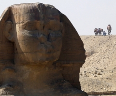 ISIS Destroys 2,500-Y-O Iraqi Temple, Threatens to Blow Up Egypt's Giza Pyramids