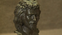 Man Returns Thomas Kinkade Jesus Statue After Stealing It 2 Years Ago, Asks for Forgiveness