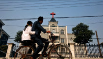 China's Persecuted Churches Forced to Hand Over Donations to Communist Regime