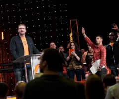 Steven Furtick Praises Perry Noble After NewSpring Firing
