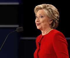 Trump Says Minorities 'Living in Hell'; Clinton Praises 'Vibrancy of the Black Church'