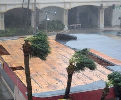 Hurricane Matthew Tracker: Storm Strikes Florida Coast, 1 Million Lose Power; Over 800 Dead in Haiti