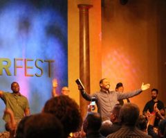 'Prayerfest': Thousands of Christians Join New Jersey Megachurch in Day of Prayer and Fasting
