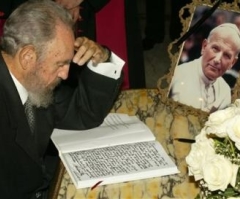 Former Cuban Leader Fidel Castro Dies at 90