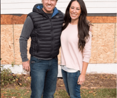 Benham Brothers Urge 'Fixer Upper' Fans to Hang Magnolia Wreaths to Support Chip and Joanna Gaines