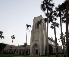 Trumps Attend Christmas Eve Services at Florida Church Where They Married