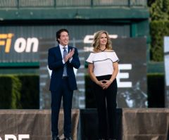 Joel, Victoria Osteen Ready to Tell Thousands in Las Vegas How to Live a Christian Life