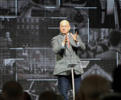 Tim Keller Thinks Evangelical Churches Can Help Skeptics by Doing This One Thing