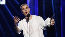Justin Bieber Uses Past Mugshot in Testimony of God's Goodness
