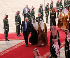 Trump Receives Warm Welcome in Saudi, Awarded Kingdom's Top Civilian Honor