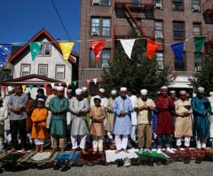 Trump Nixes White House Ramadan Dinner Celebration, Breaking With 3 Past Presidents