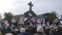 Hundreds Protest After French Court Orders Cross Be Removed From Pope John Paul II Statue