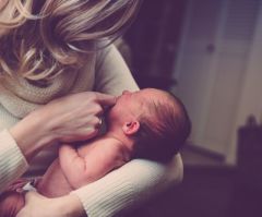 'Perfect Mom' Does Not Exist, Gospel-Inspired Mom Does 