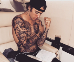 Justin Bieber Shares Photo of Himself on Instagram Reading the Bible, Gets Nearly Two Million Likes 