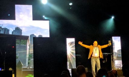 Thousands Attend Missions Fest Vancouver; Apologist Tells of Devastating Effect of Atheist Richard Dawkins\' Book