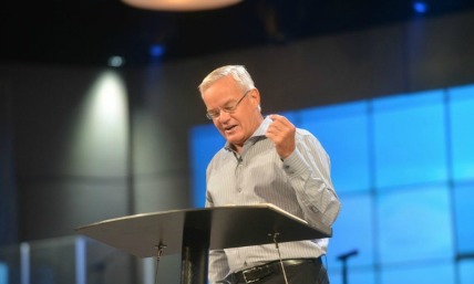 A 'Hint' Takes Down a Hybels