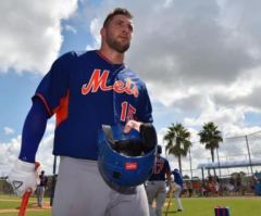 Tim Tebow's Field of Dreams: Playing Ball, Serving Jesus