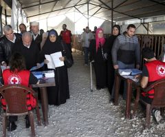 'Many Muslims Come to Christ' in Midst of Struggles for Syrian Refugees, Ministry Says