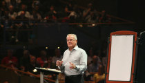 Willow Creek's Global Leadership Summit Loses 111 Sites Due to Allegations Made Against Bill Hybels