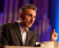 Tullian Tchividjian Calls on Churchgoers to Show Grace to Disgraced Pastors: It's 'Anti-Christian' to Remember Them by Scandals