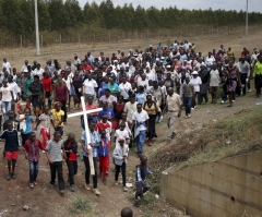 3 Christians Stoned to Death by Muslim Mob in Kenya; Only Faith in God Keeps Family Going