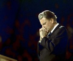 Secret FBI files show threats against Billy Graham, called 'phony preacher' who doesn't know Bible