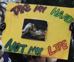 3 myths about late-term abortion