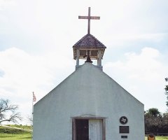 Church vs. Trump's wall: Religious freedom fight still looms on Texas border 